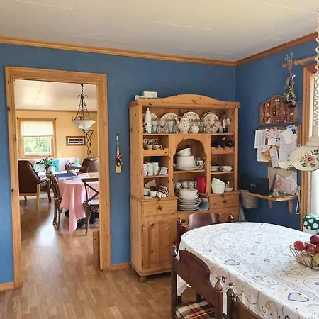 Comfortable House With Balcony&terrace And View Kopervik