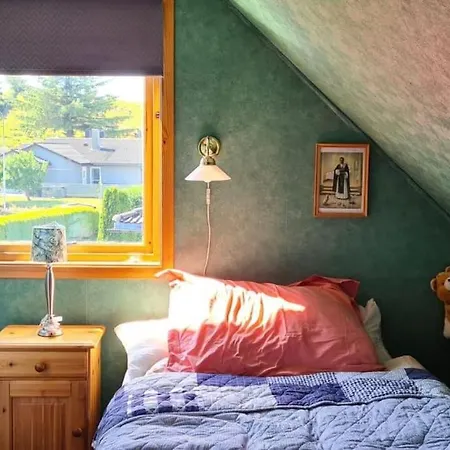 Comfortable House With Balcony&terrace And View Kopervik